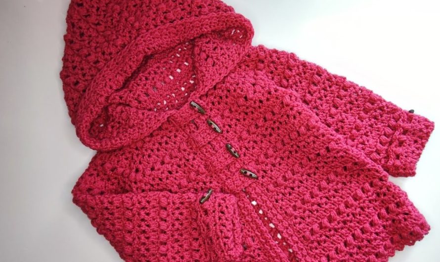 How to crochet ” the four stitch hoodie” for girls