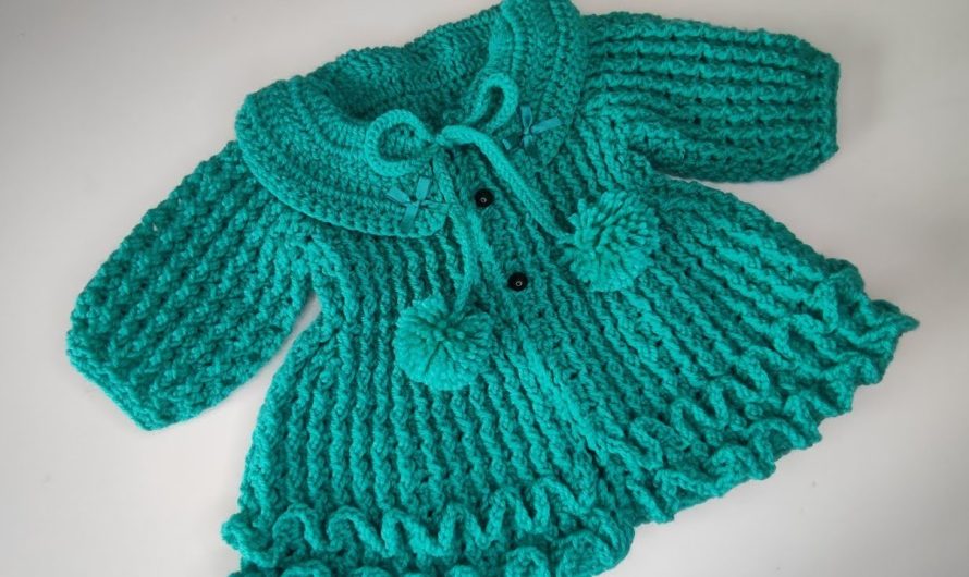 Baby Ruffle Coat (0–12 Months) – Crochet Pattern